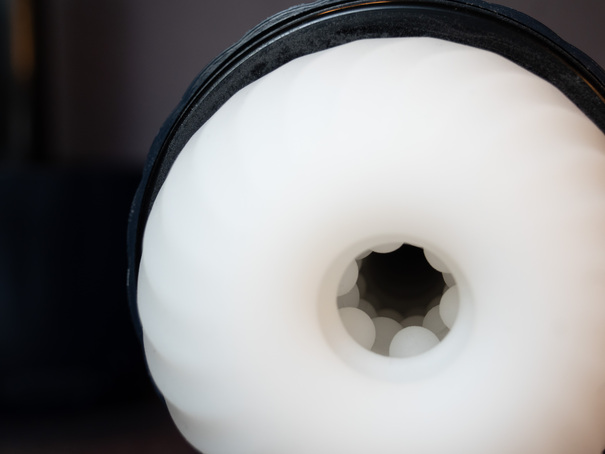Close-up shot of the inside of Sam Neo 2 Pro